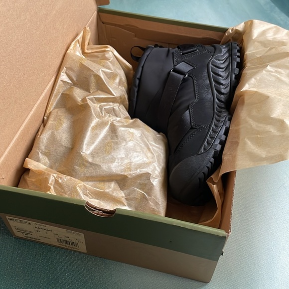 Keen Hoodzerra 2 Waterproof Boots - Picture 12 of 15